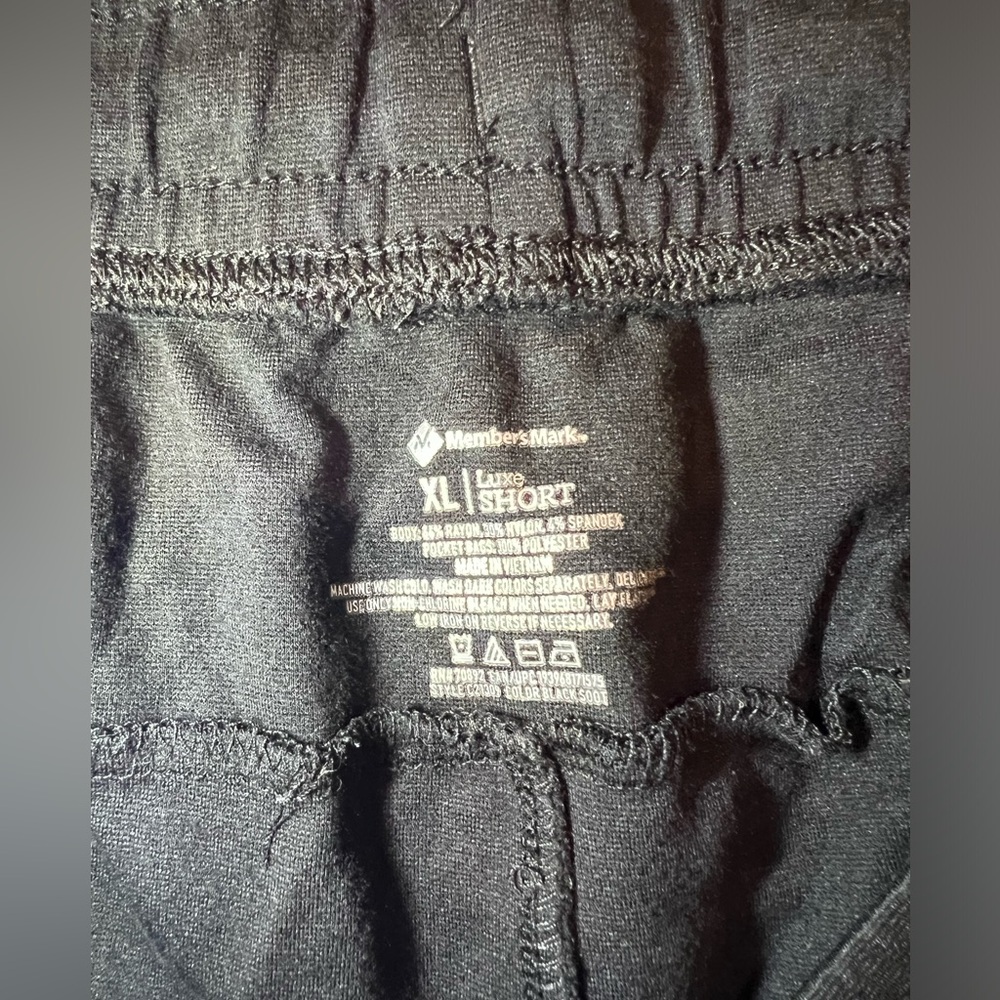 Member’s Mark Luxe Black Athletic Shorts with Stretch Fabric Drawstring Size XL - Picture 2 of 7